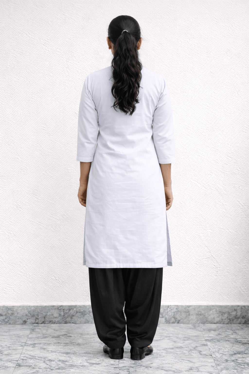 D PHARMA UNIFORM